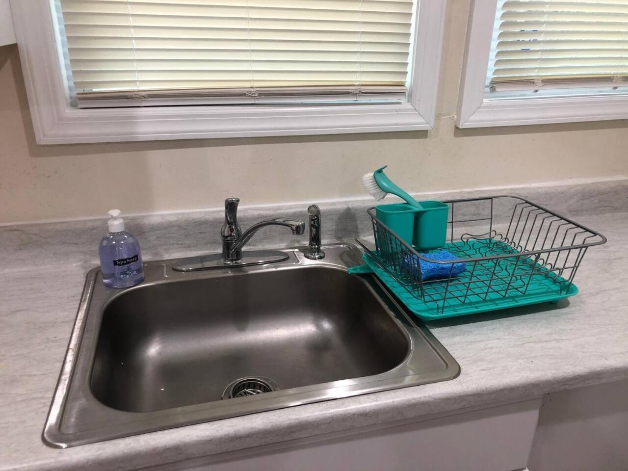 Spacious And Private Apartment With 3 Bedrooms And 1 Bathroom Near Newark International Airport Ewr And New York City Εξωτερικό φωτογραφία