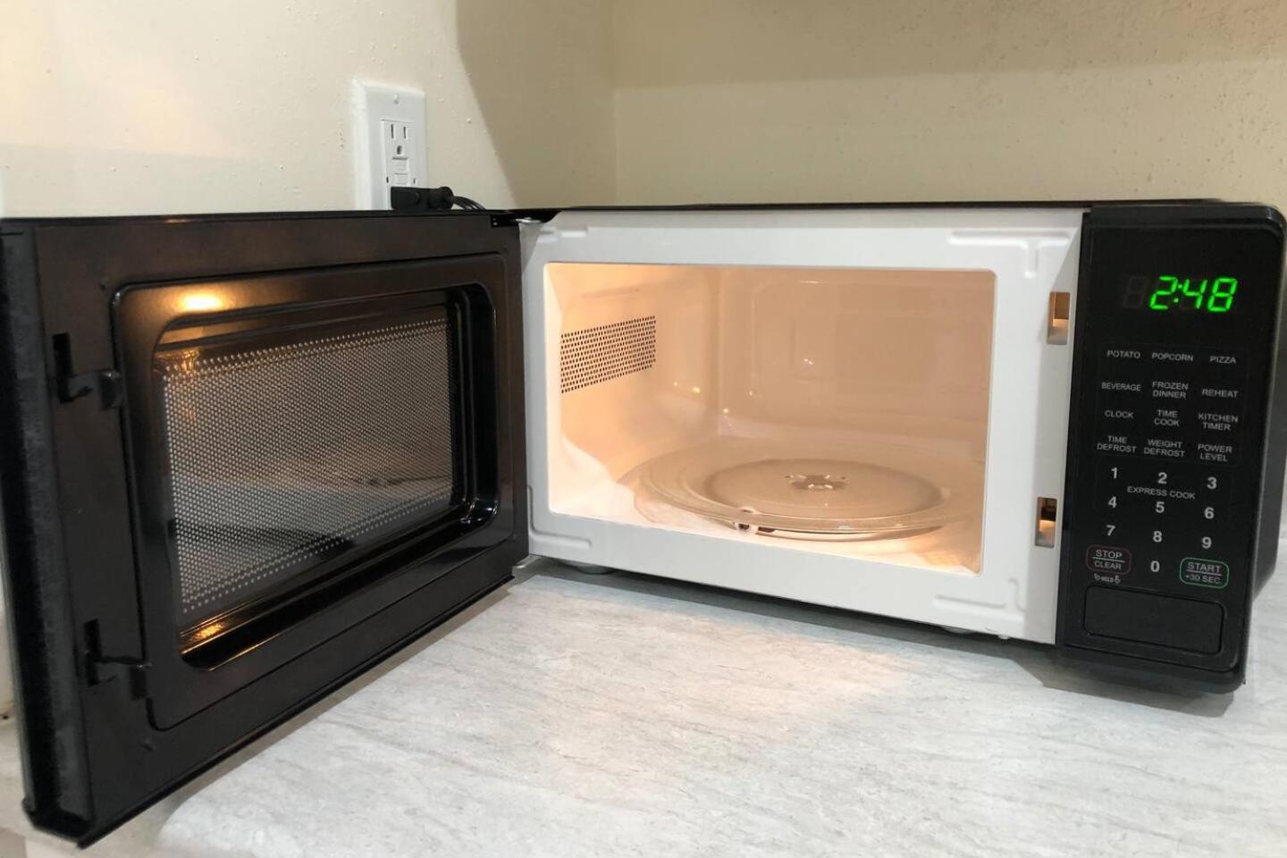 Spacious And Private Apartment With 3 Bedrooms And 1 Bathroom Near Newark International Airport Ewr And New York City Εξωτερικό φωτογραφία